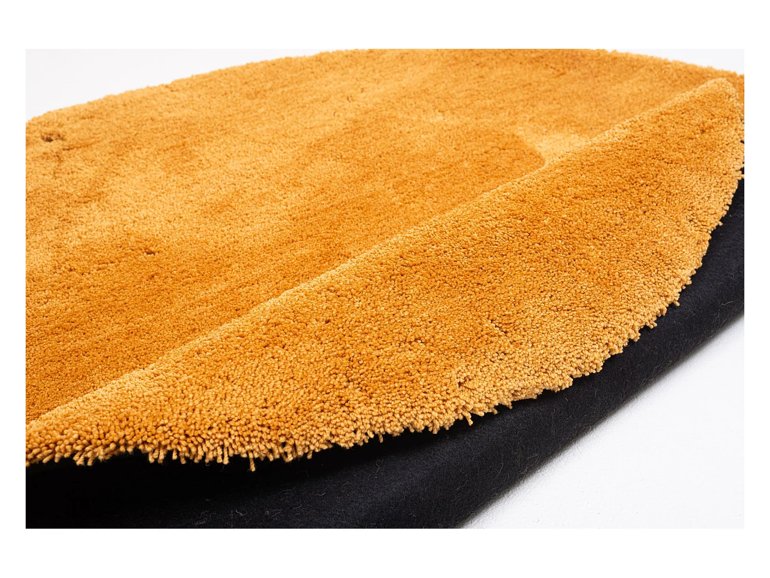 Tapis Shaggy tufté à la main 140x140 cm or Cozy