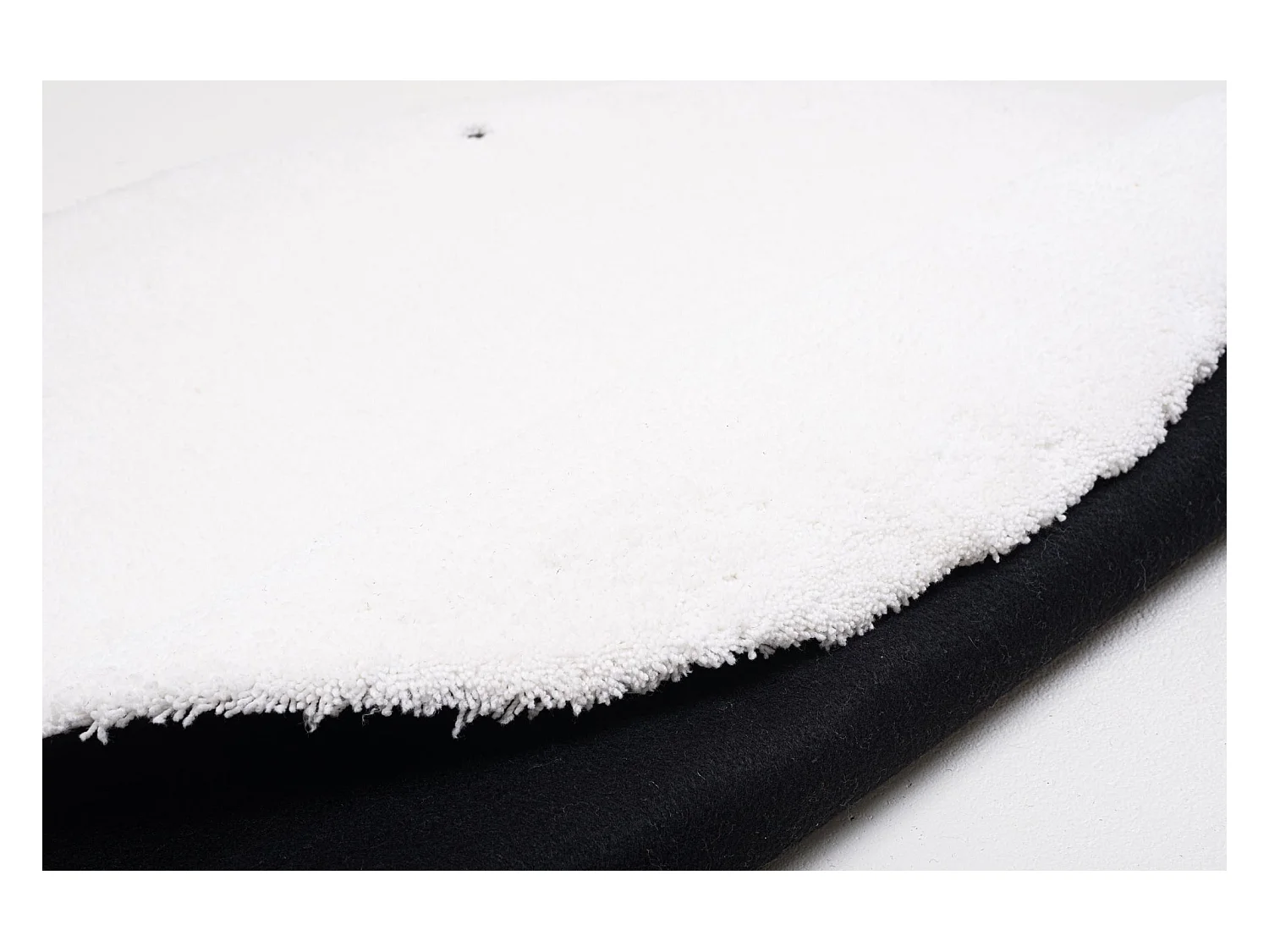 Tapis Shaggy tufté à la main 190x190 cm blanc Cozy