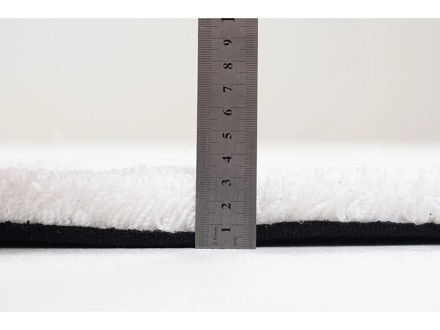 Tapis Shaggy tufté à la main 190x190 cm blanc Cozy