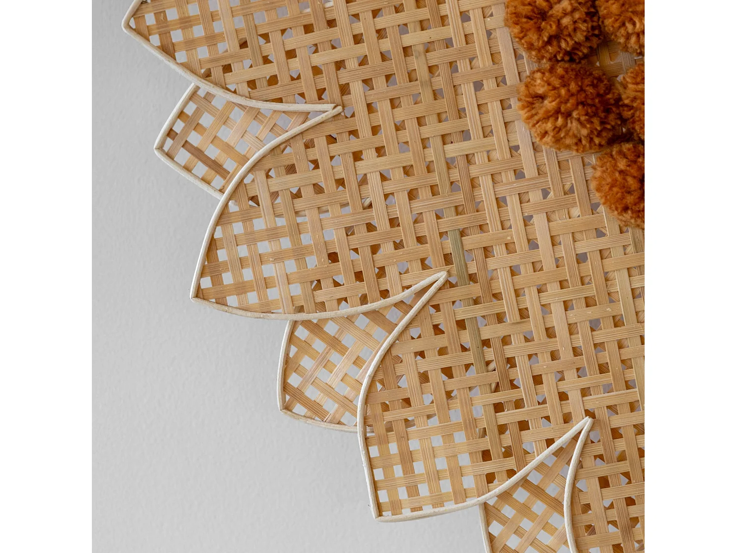 Now's Home - Applique En Bambou Naturel Tresse Daisy