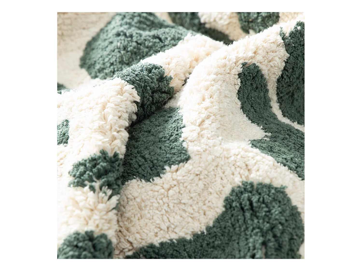 Tapis intérieur coton motif tacheté vert foncé avec franges Glen 160x230cm