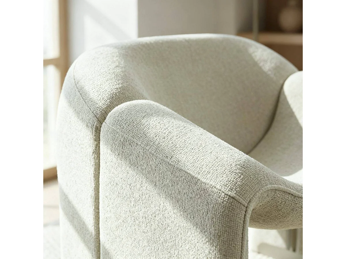 Fauteuil en tissu écru Théa