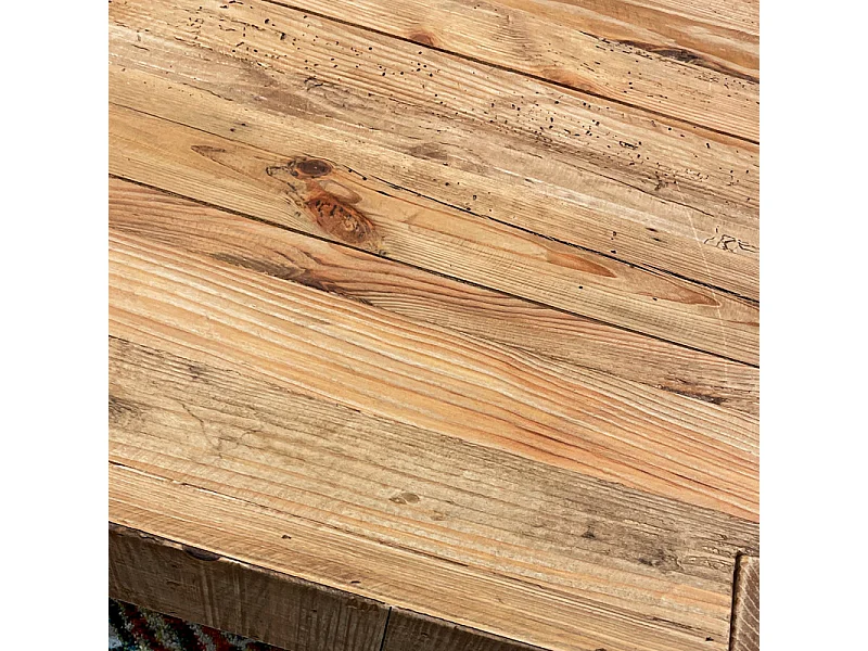 Table de repas 160 cm en bois massif de pin recyclé – CHALET