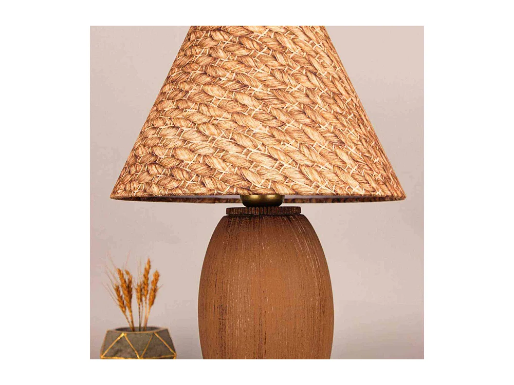 Lampe à poser abat-jour effet rotin Bobo