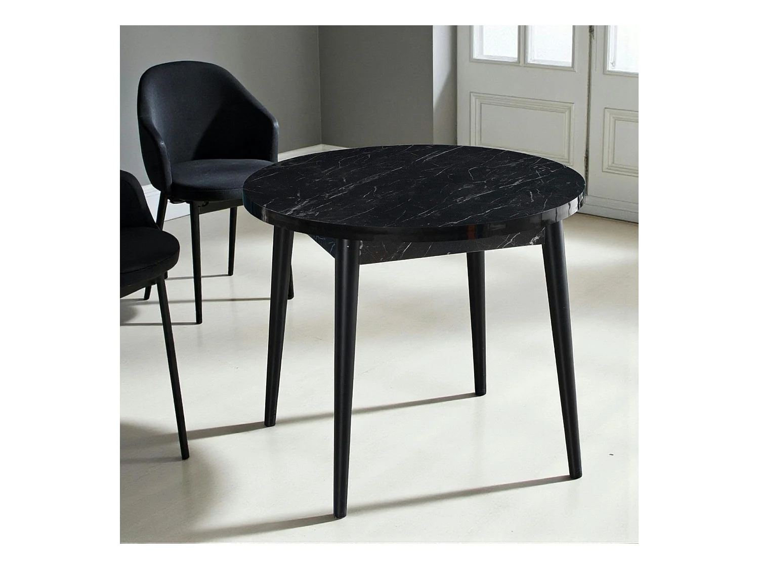 Table à manger ronde noire effet marbré Ø90 cm MARFA