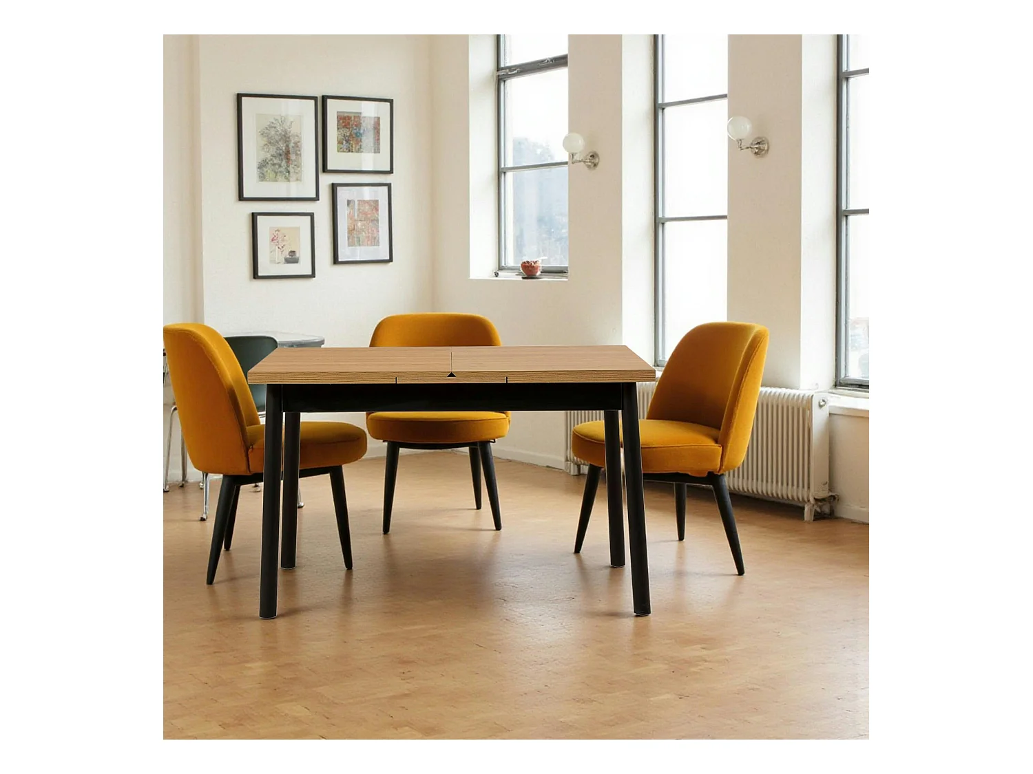 Table extensible noire plateau effet bois 120-153 cm ARDEN