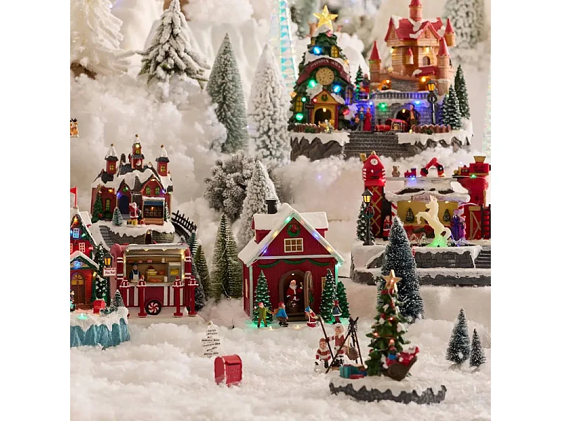 Village lumineux maison Père Noël et enfants 16 LED animé