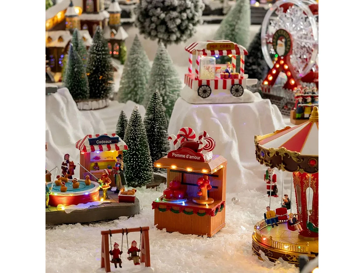 Village de Noël Lumineux "Pomme d'Amour" 18cm Multicolore