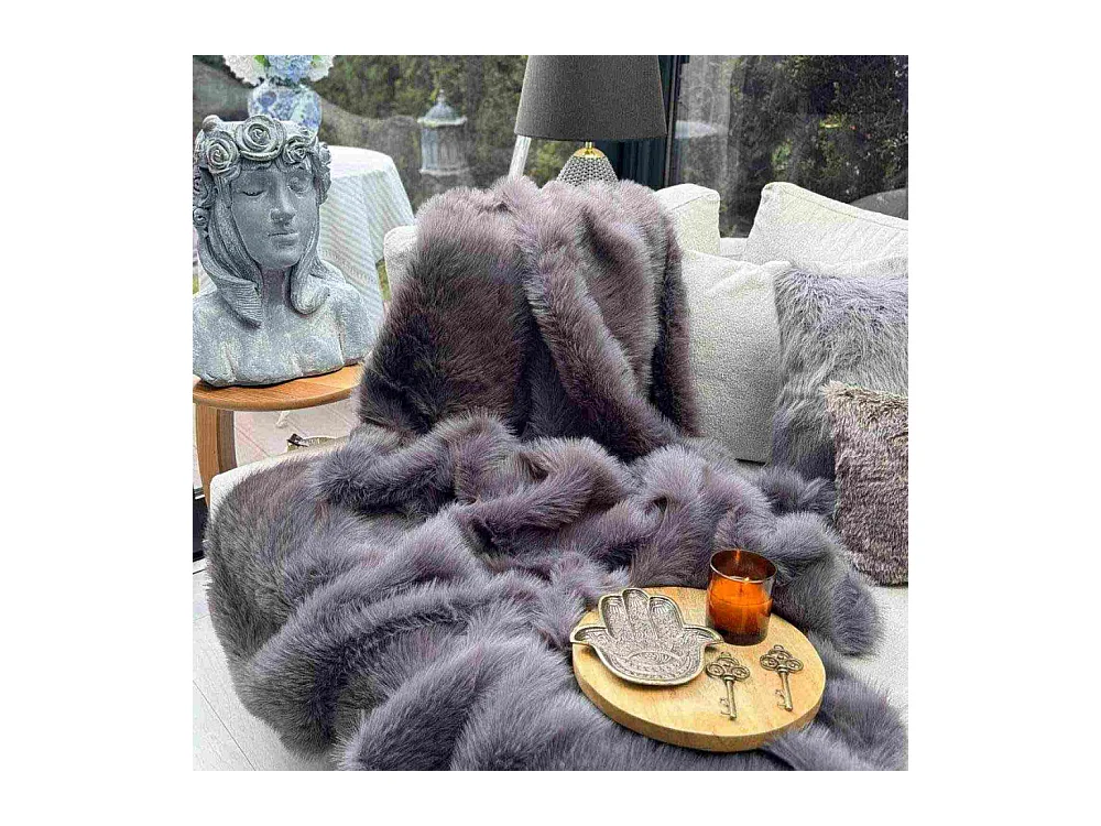 Jeté de canapé en polyester 200 x 150 cm Lolita