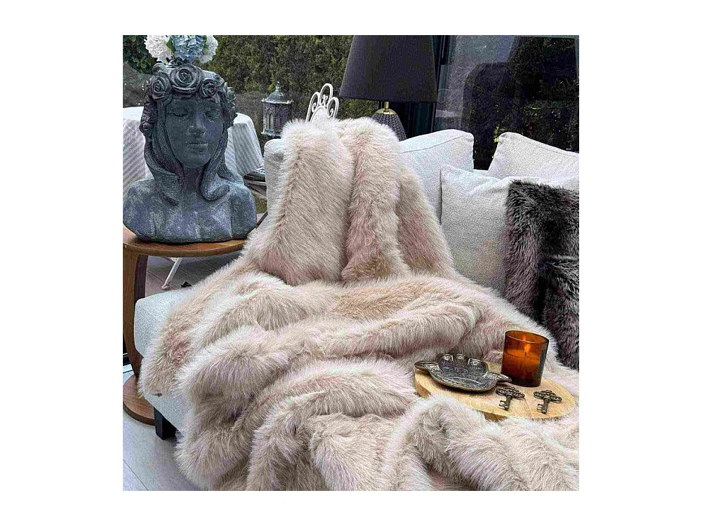 Jeté de canapé en polyester 200 x 150 cm Lolita