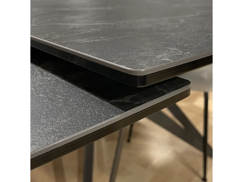 Table extensible 90 à 160 cm céramique gris anthracite marbré - EMMETT