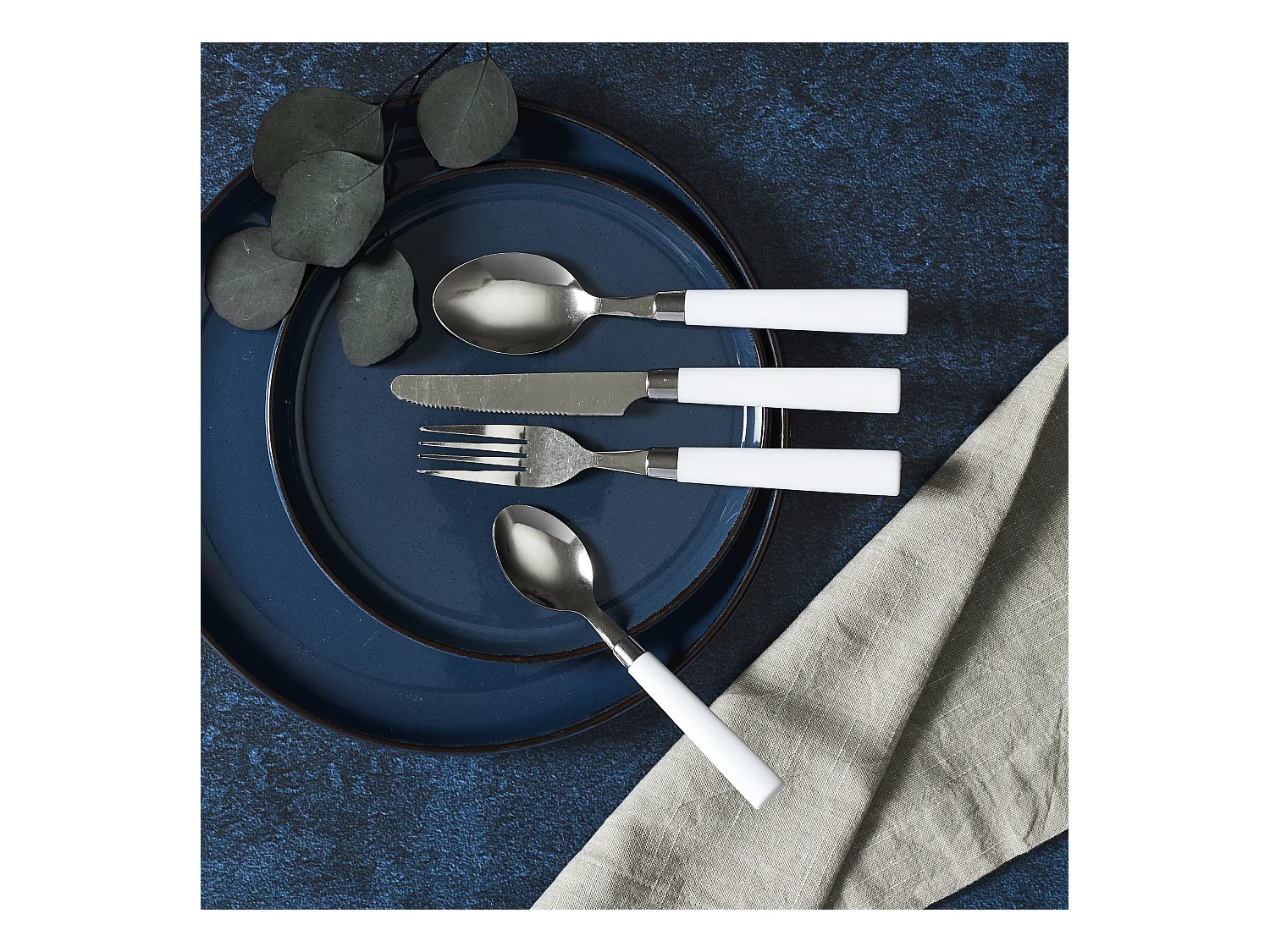 Range Couverts 16pcs Blanc Campus Blanc