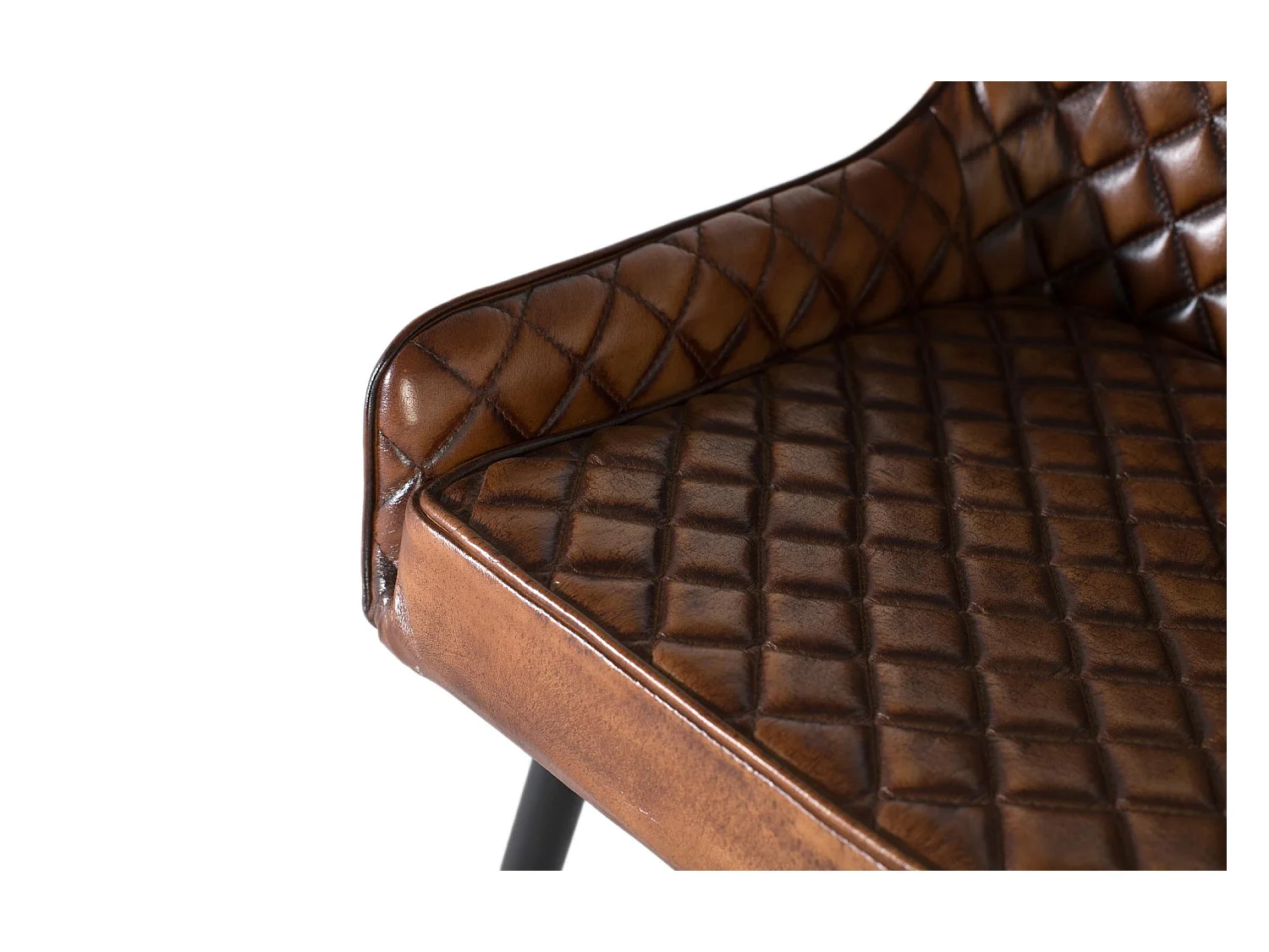 Chaise tapissée de cuir marron vieilli avec dossier rembourré