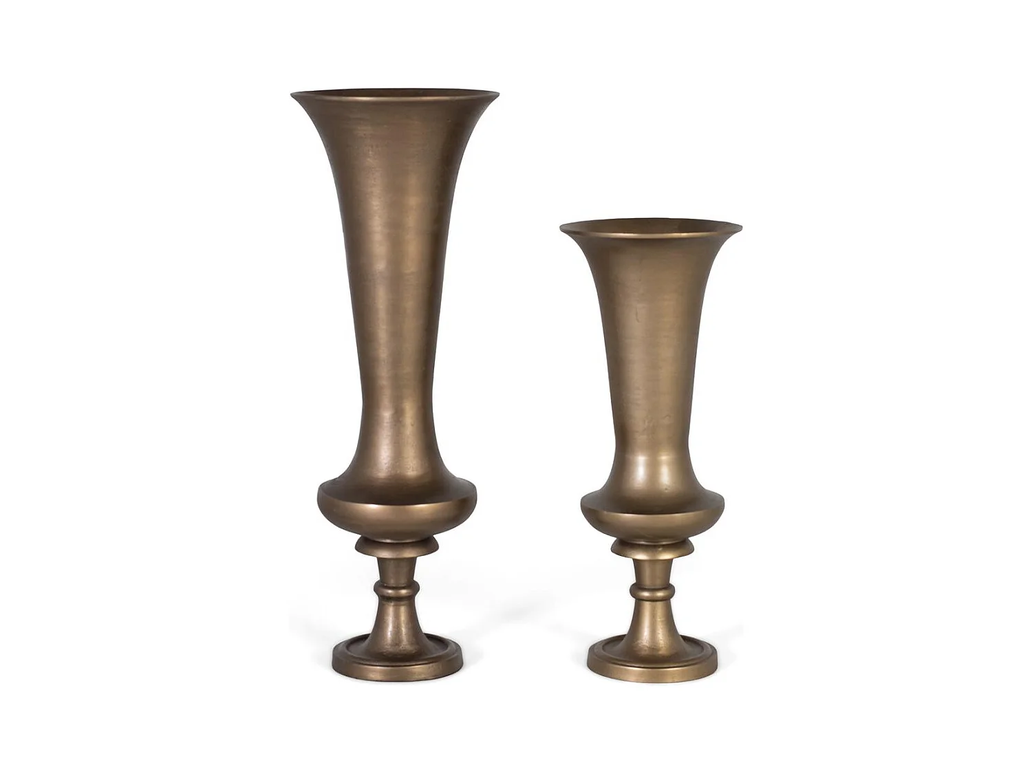 Set van twee vazen van aluminium met een bronzen afwerking
