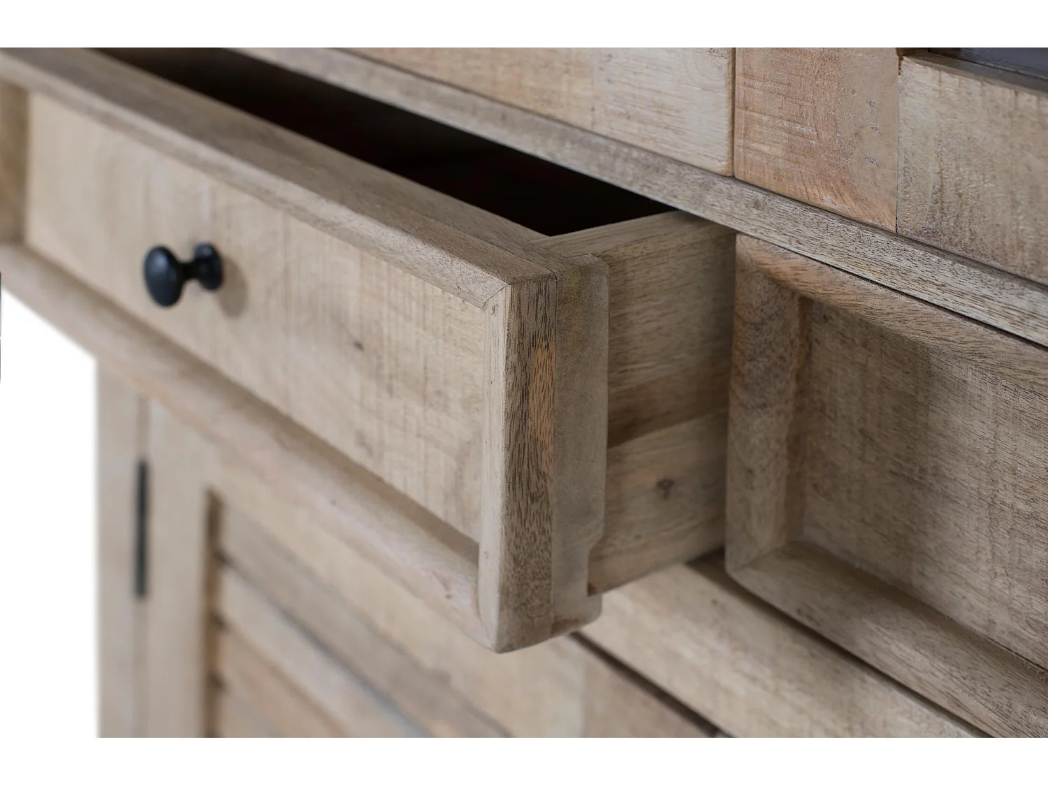 Wystawa w lesie Manguier z verre i dwoma ujęciami