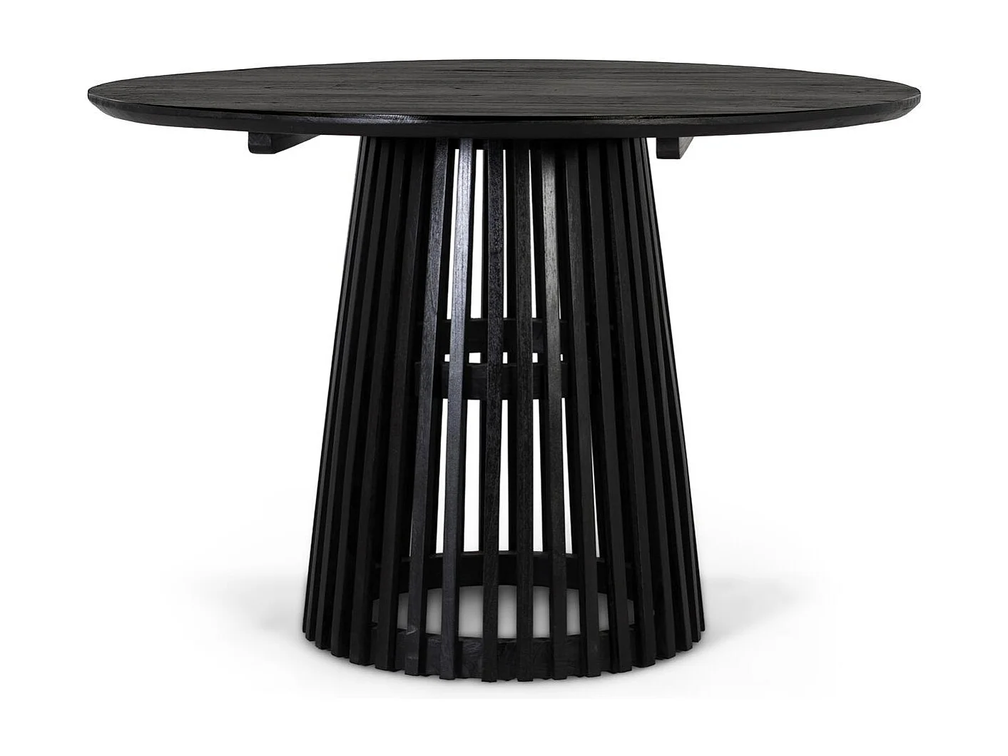 Tafel rond de kribbe in het massief van de geest en een grillage op de bodem