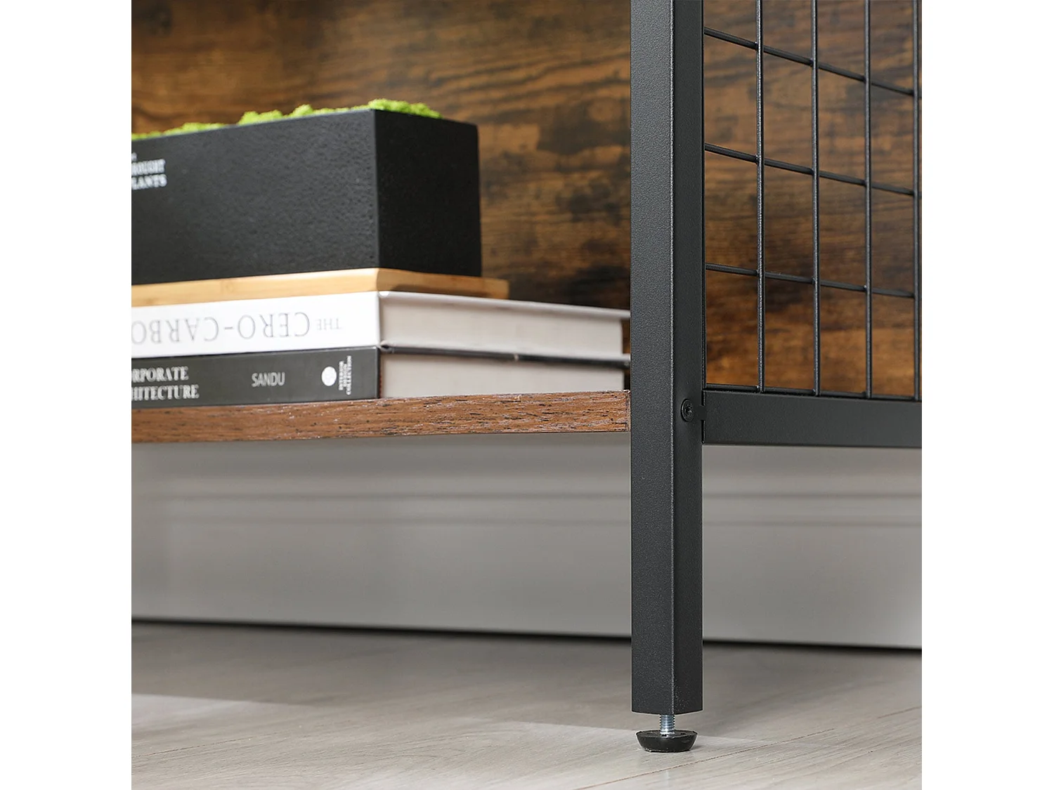 Scaffale per libri in piedi Naberezhnyye Chelny