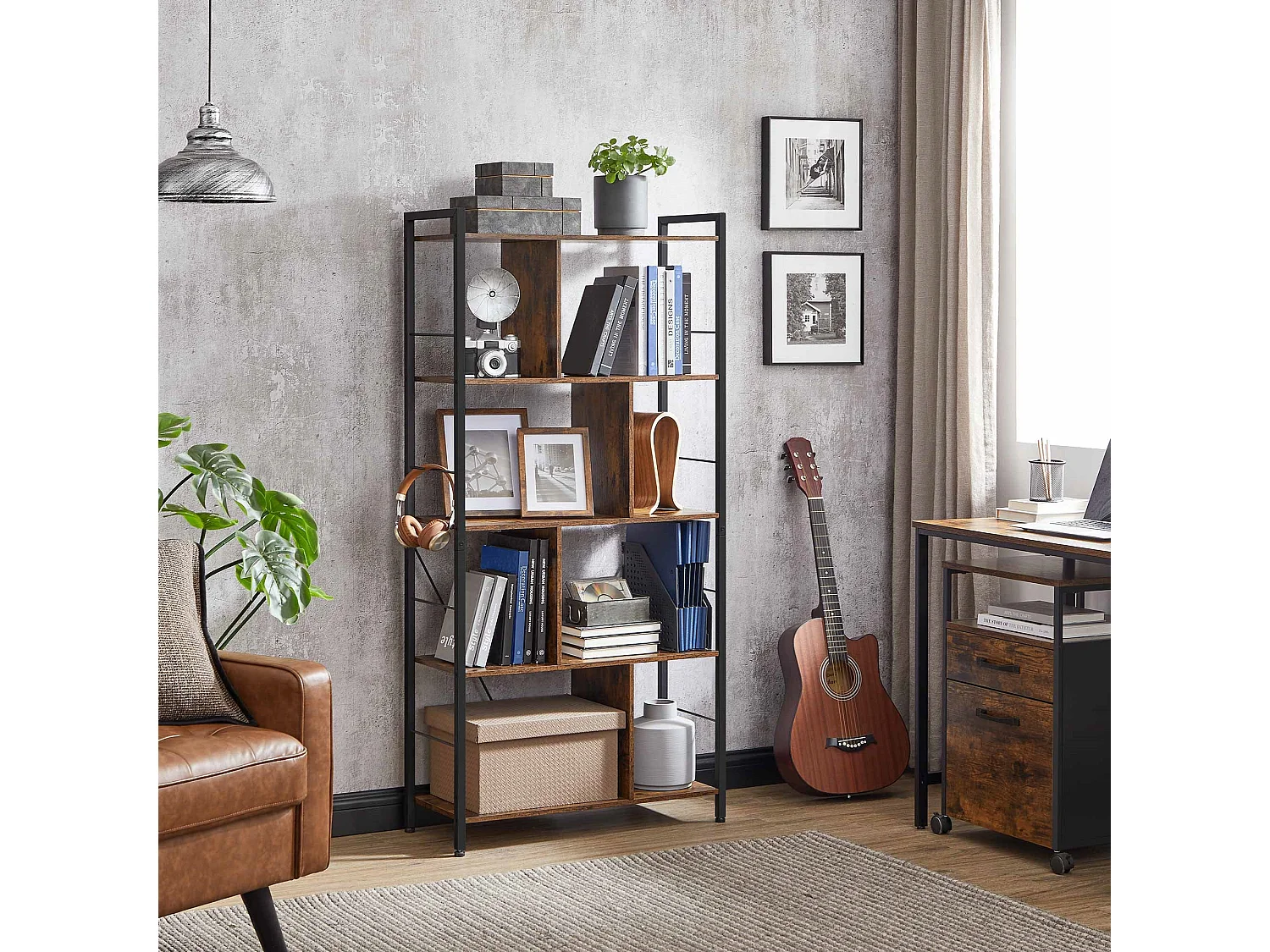 Bücherregal Arachchalur