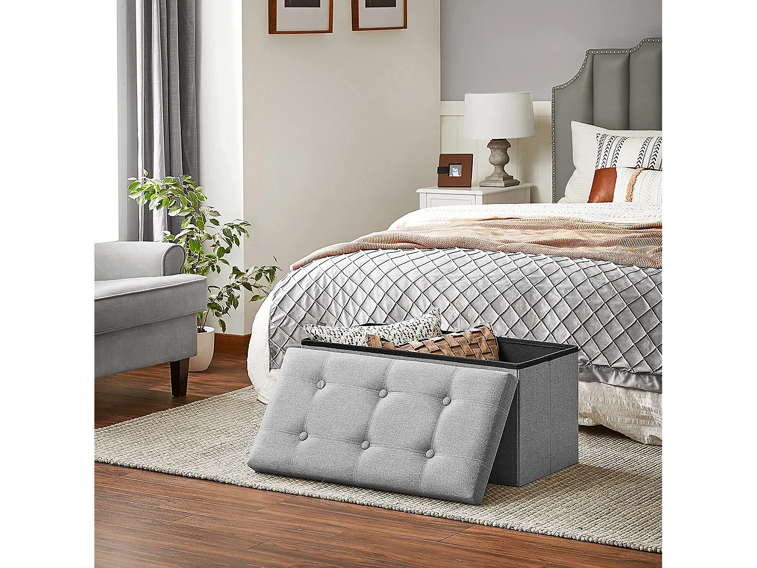 Sitzbank Tiahounkossi