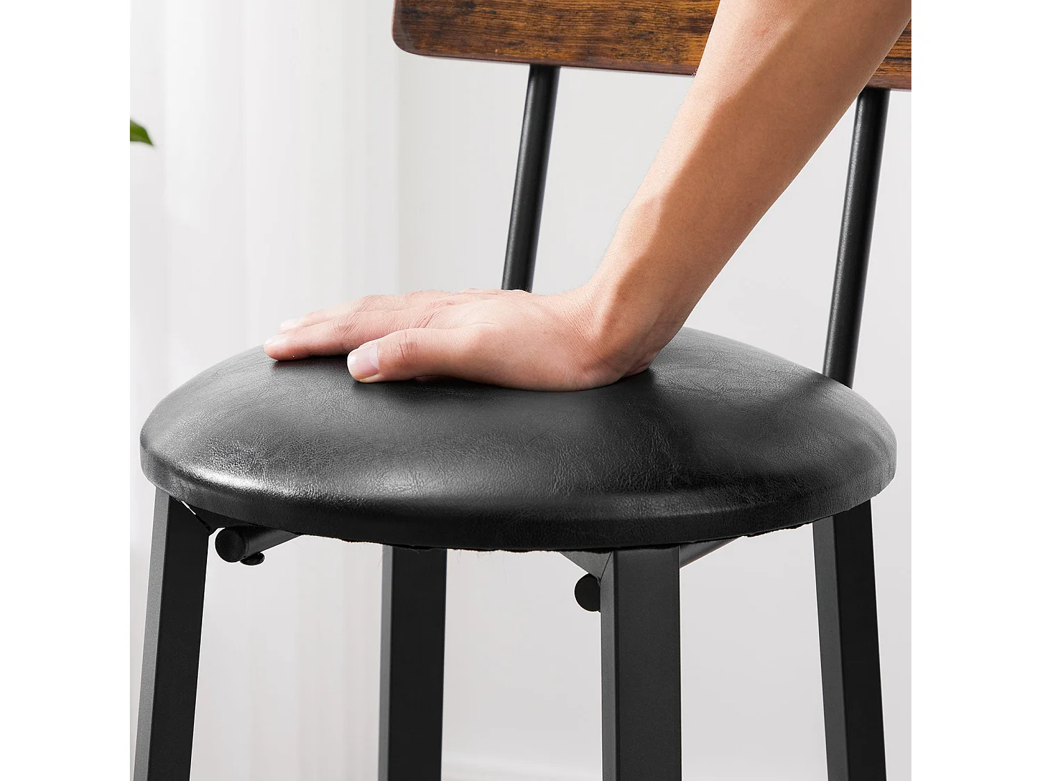 Sgabello da bar Butterworth