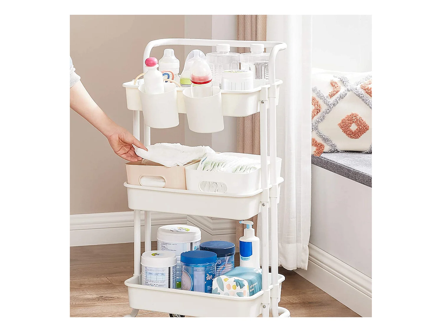 Rollwagen Ponders End