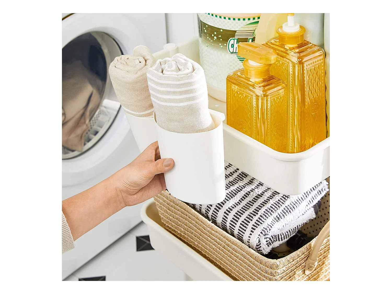 Rollwagen Ponders End