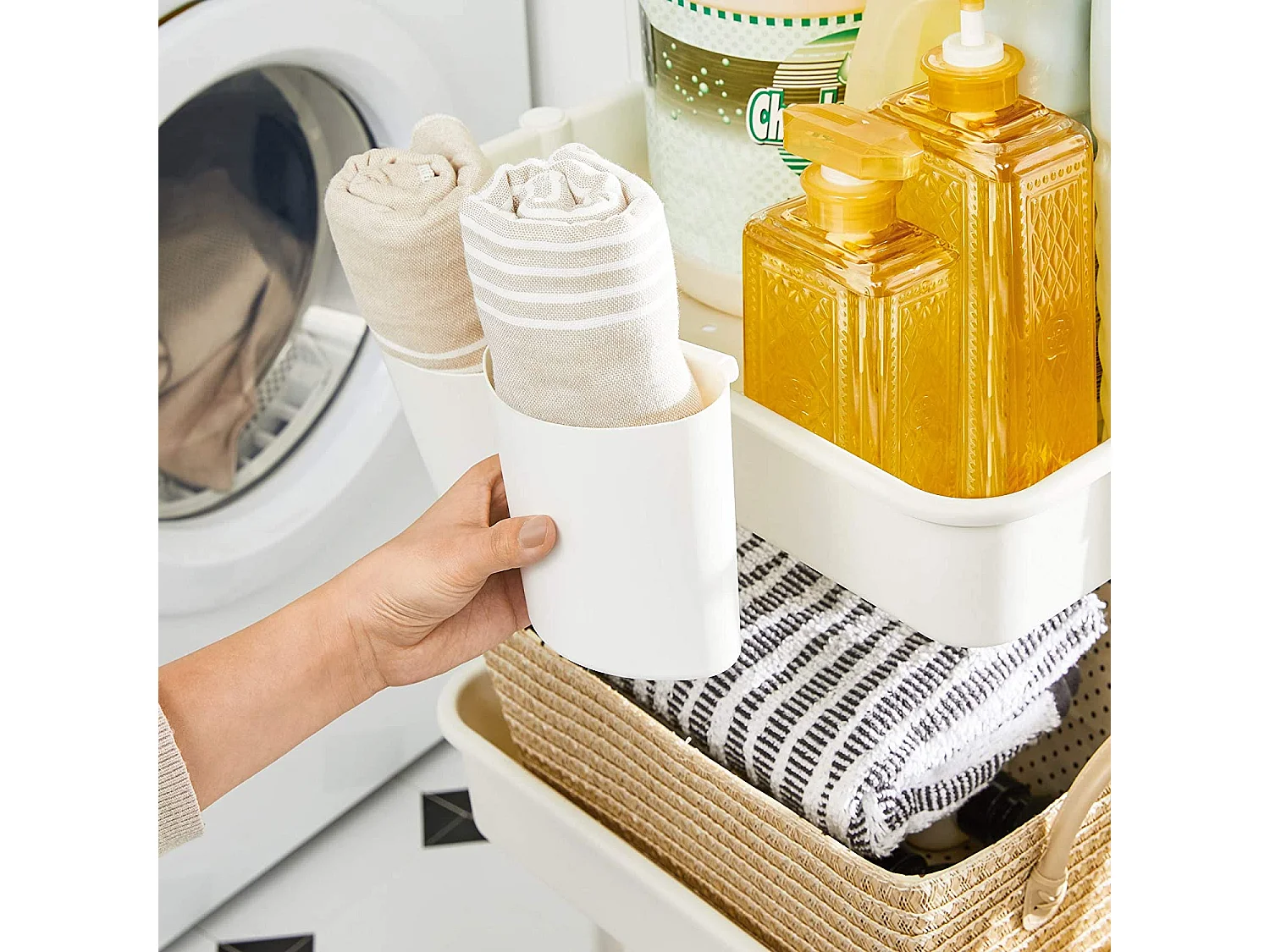 Rollwagen Ponders End