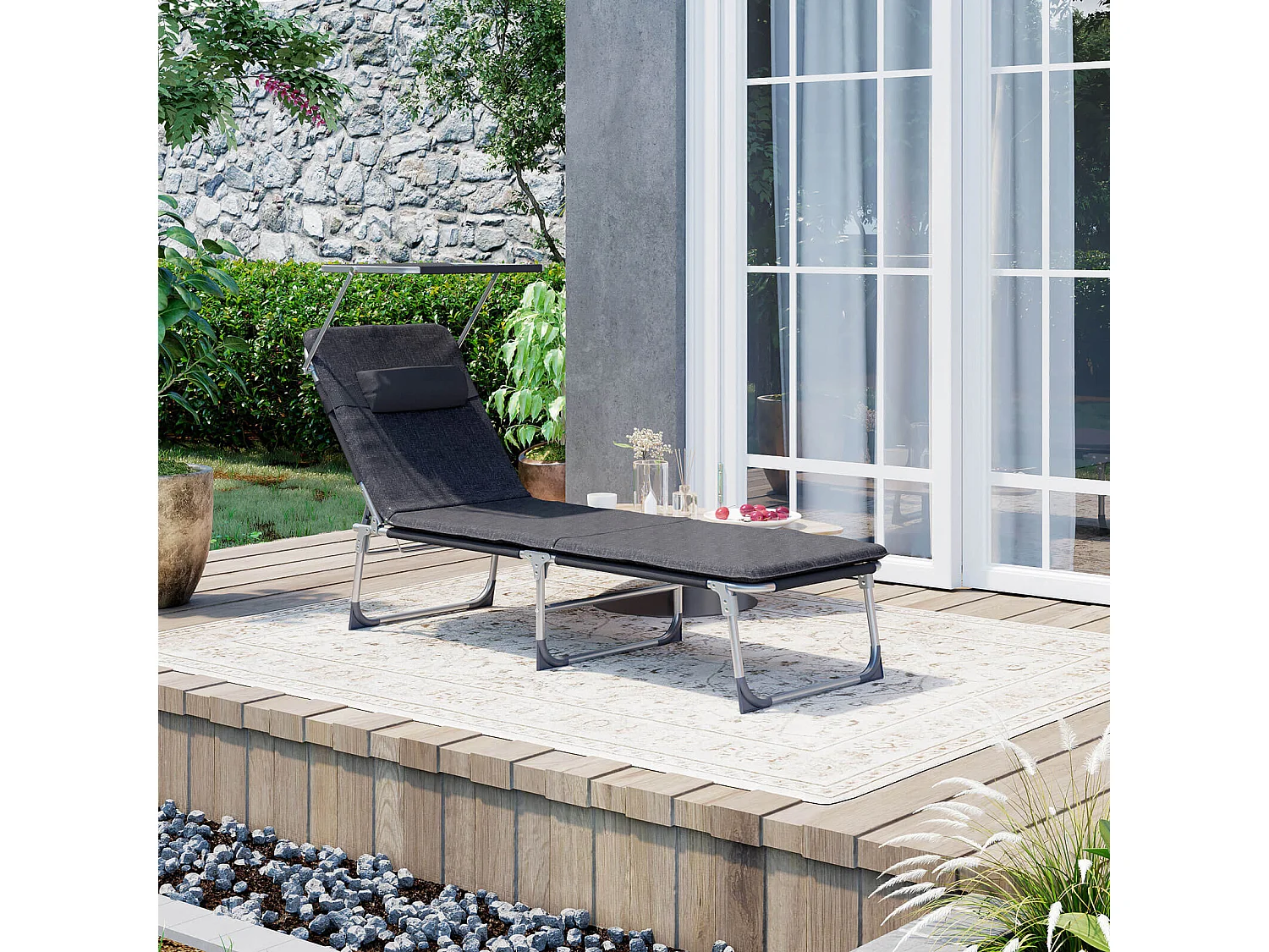 Sonnenliege mit Blende