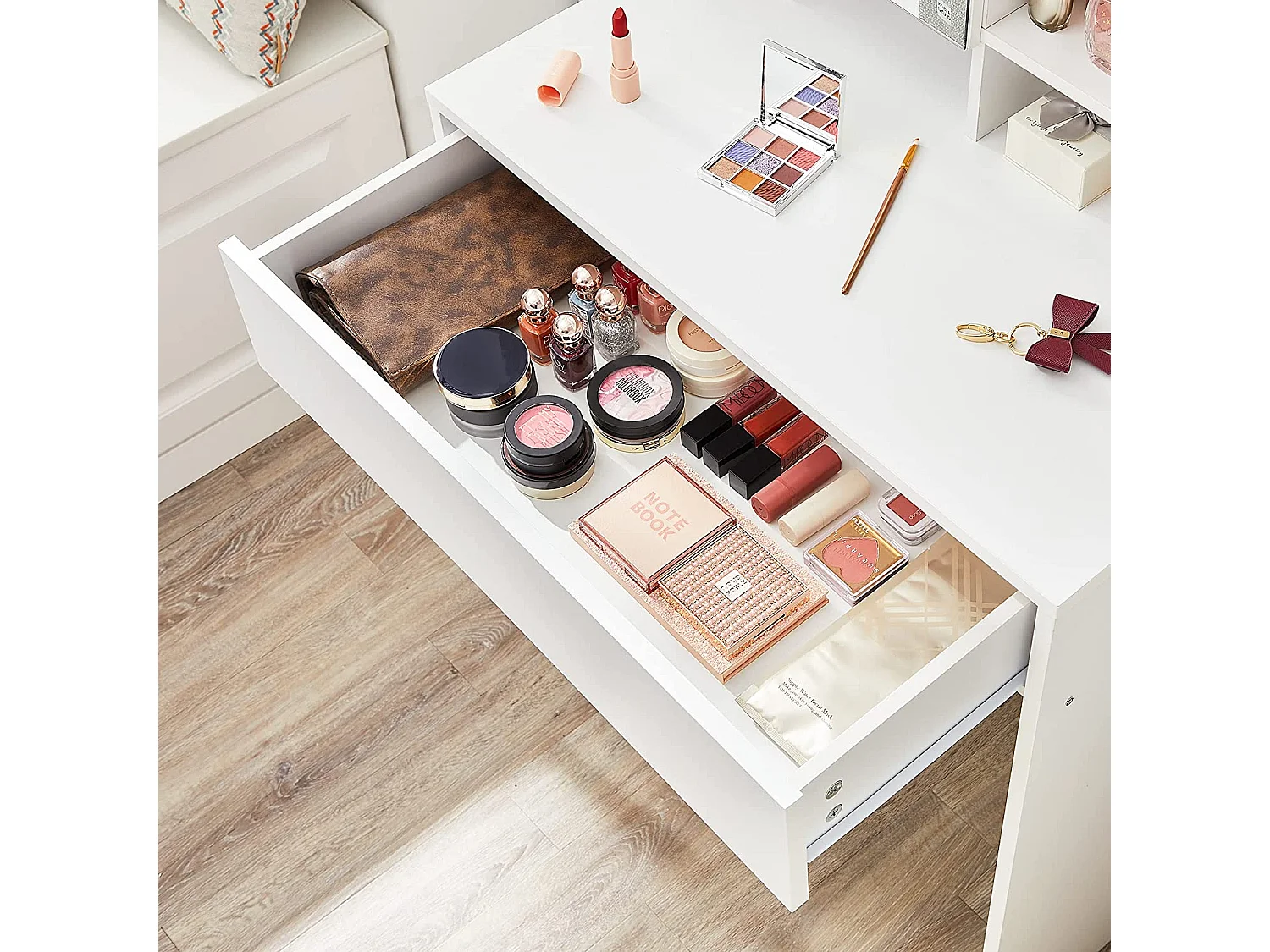 Schminktisch Belmopan