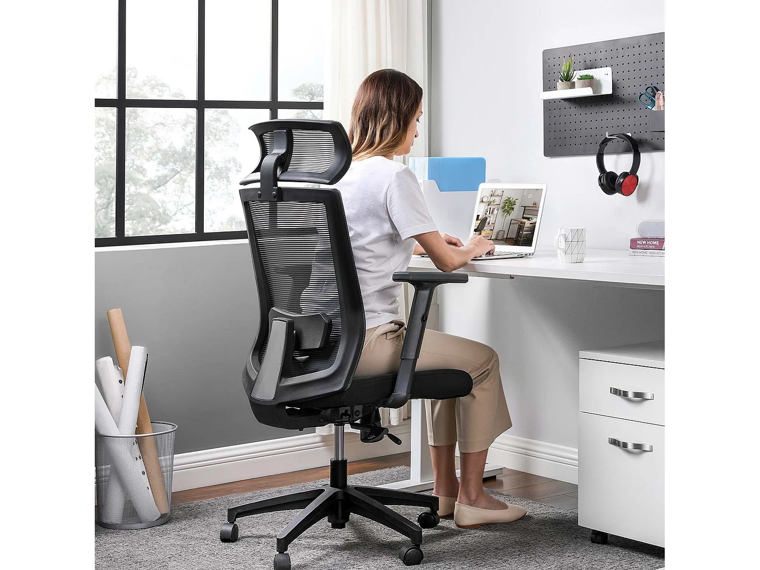Chaise de bureau avec revêtement en maille