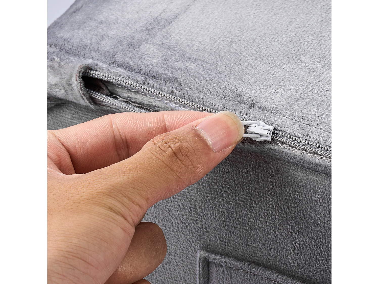 Kanapa SucceBuy dla Dzieci 2w1 Przekształcana w Leżankę, Składana i Miękka Sofa dla Maluchów, z Podłokietnikami, z Gąbki 28D i Krótkim Włosiem