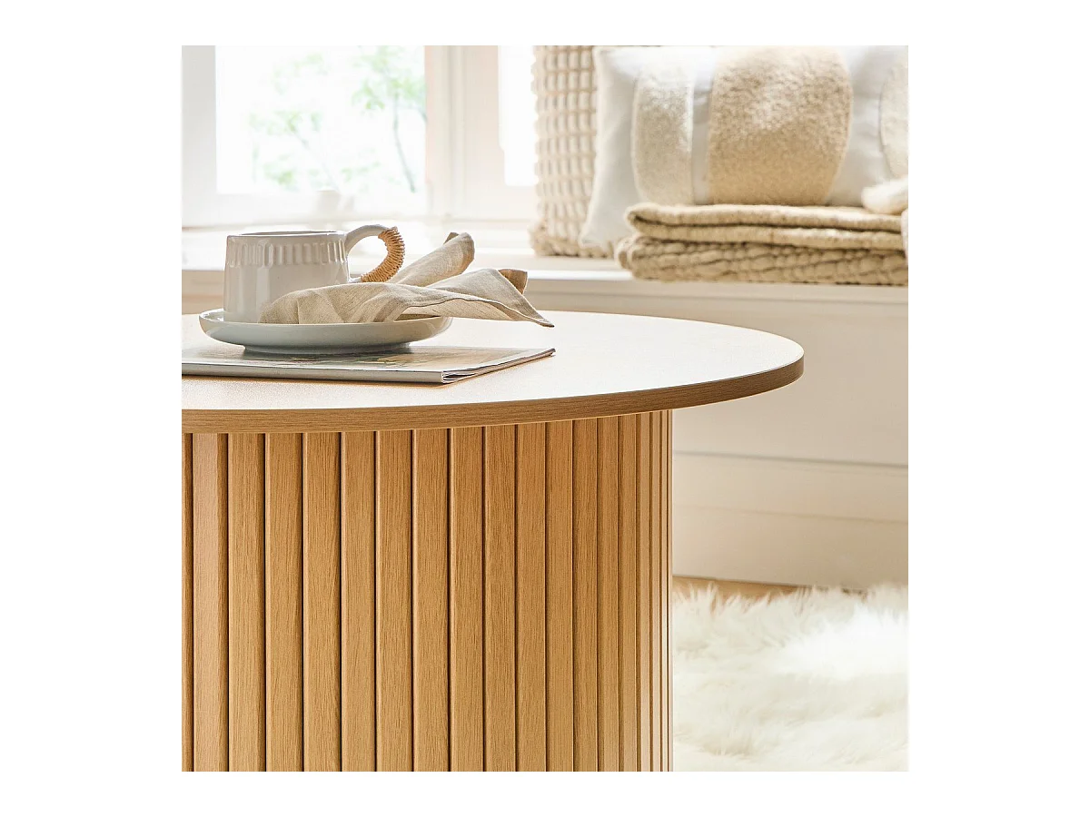 Table basse ronde avec pied à lattes décor bois  - ELIE