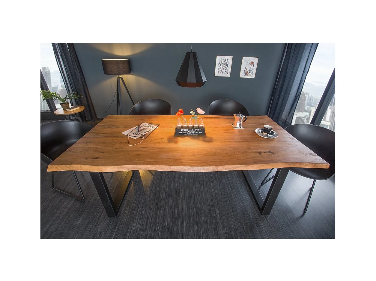 Table de salle à manger ARKAYA – Bois massif d'acacia verni et métal noir – 160 cm – Style industriel