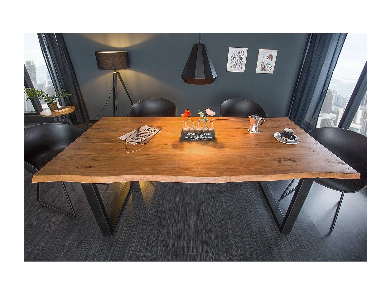 Table de salle à manger ARKAYA – Bois massif d'acacia verni et métal noir – 160 cm – Style industriel