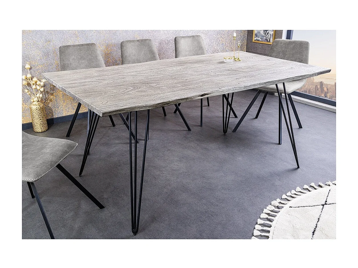 Table SILVA – Bois massif gris et métal noir – 140 cm – Style contemporain
