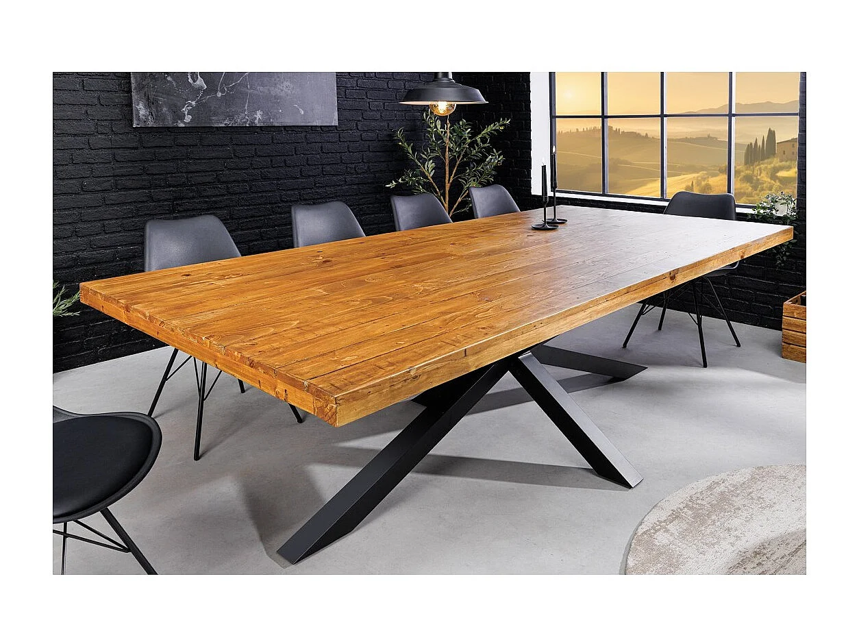 Table de salle à manger SOLARA – Bois de pin recyclé verni et métal noir – 240 cm – Style industriel
