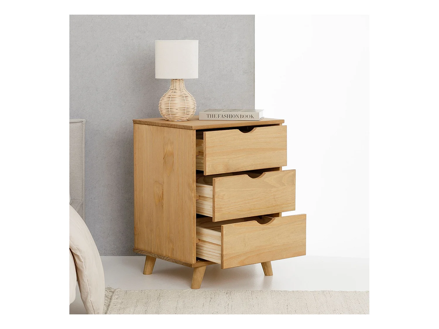 Table de chevet JALISCO H 63 cm avec 3 Tiroirs en Bois Massif Finition Laquée, Table de Nuit pour Chambre sur Pieds