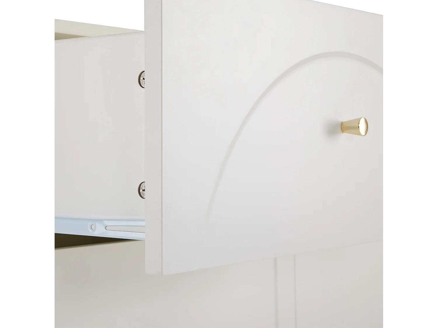 Commode blanche avec 6 tiroirs, poignées dorées , arches courbes