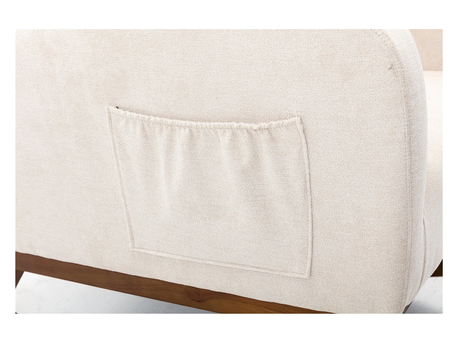 Fauteuil à Bascule - Rocking chair - Dossier Capitonné Pieds en Bois - Beige