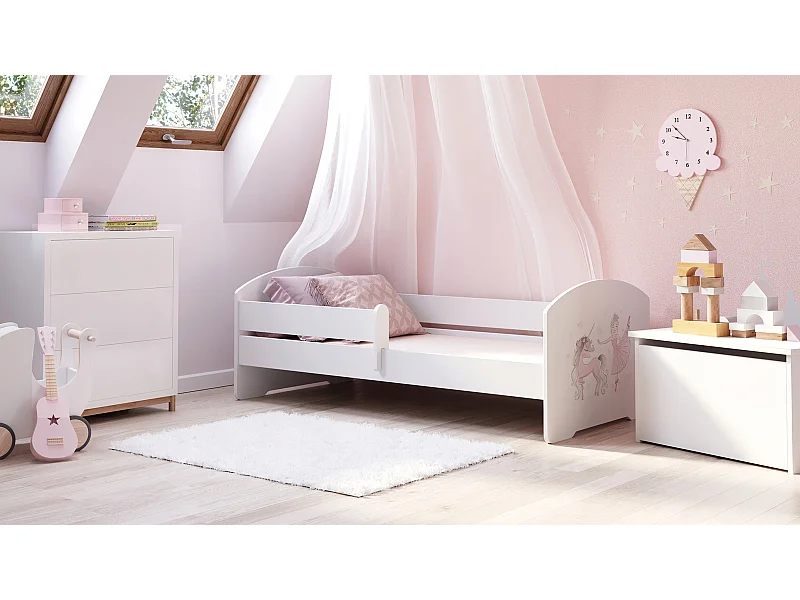 Cama Infantil Blanca 140x70 cm Dibujo Niña con unicornio con Barandilla – Incluye Colchón de Espuma, Dimen: 144 cm x77 cm x56 cm