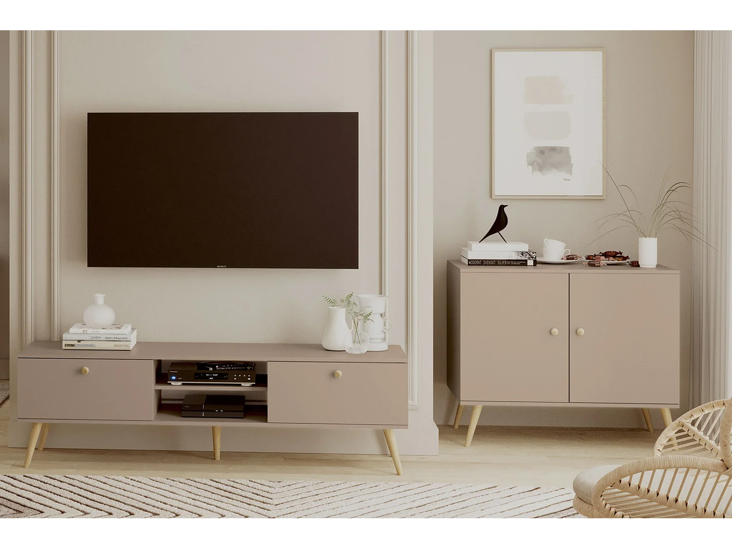 Cómoda Escandinava Color Macchiato de 2 Puertas – 100x85x42 cm – Con Patas Altas de Madera