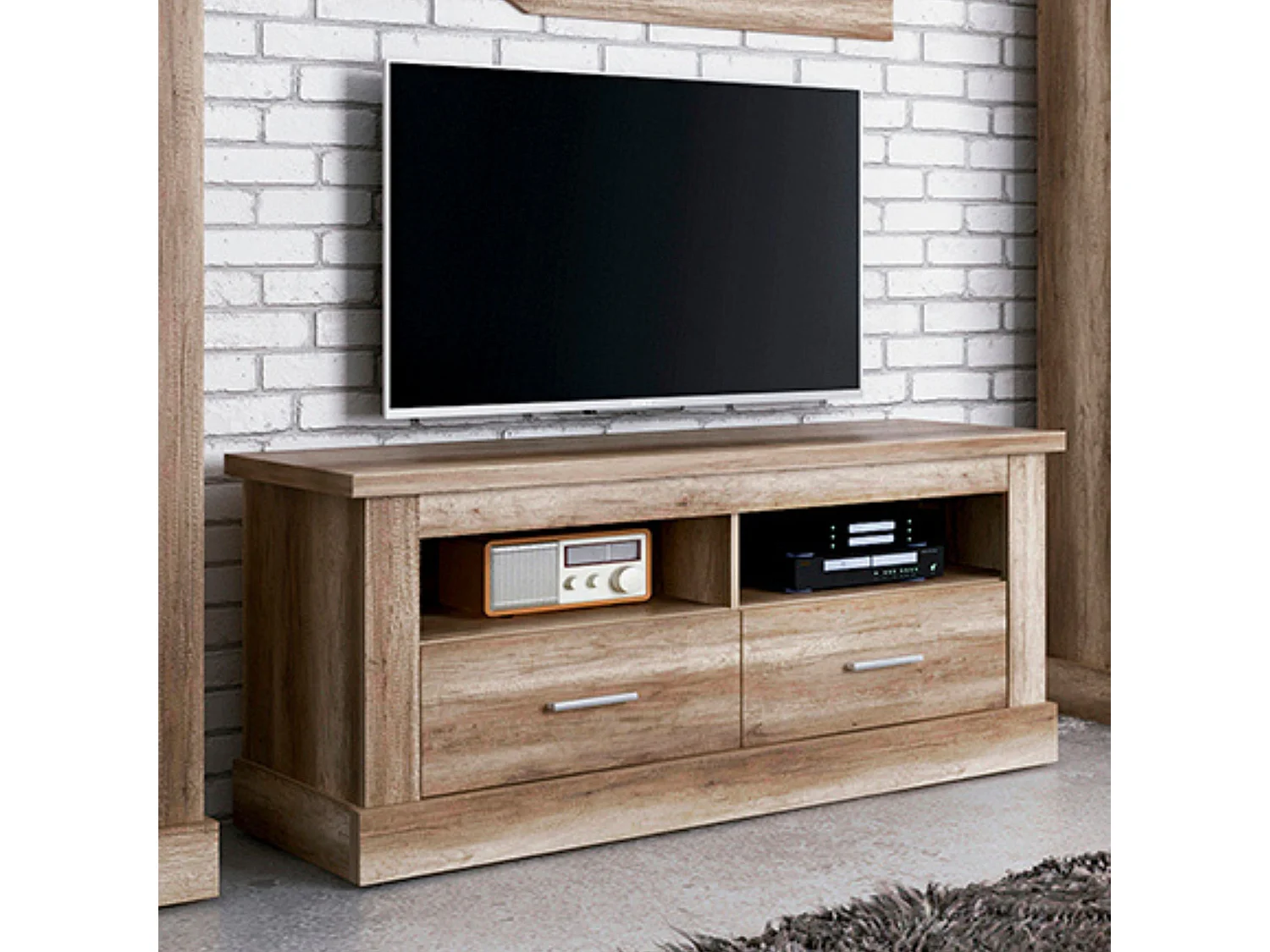 Mueble TV, Mueble de Salón Moderno, Mesa de televisión 2 Puertas y 2 Estantes, Acabado en Color Cañón, Patas de Madera,  135 cm Lar x 56,6 cm Al x 41,