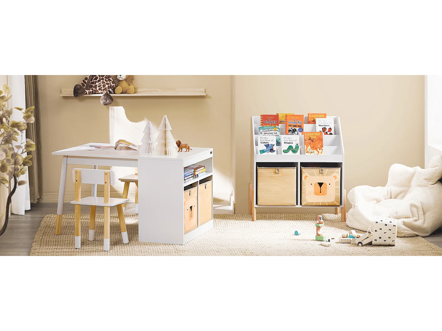 Tavolo bambini con sgabelli e spazio di archiviazione bianco