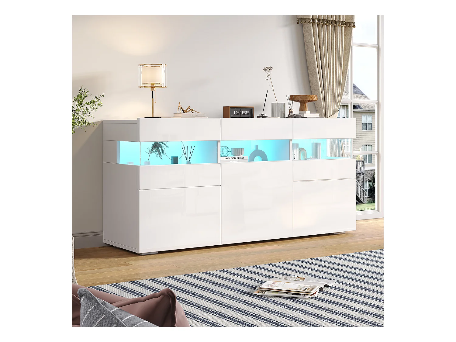 Buffet brillant 140x40.5x66.5cm - 3 portes - 7 compartiments - Avec éclairage LED - Blanc