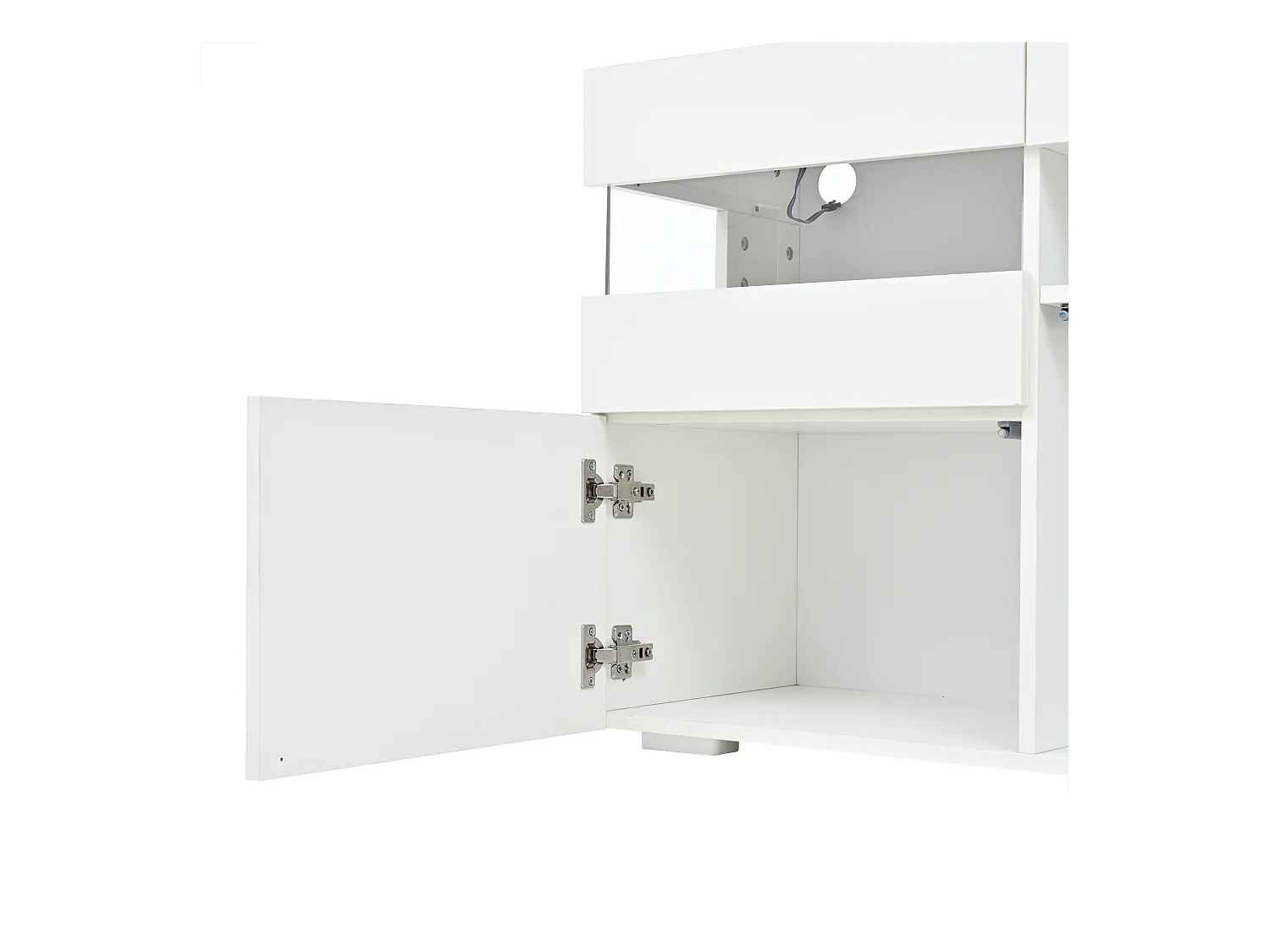 Buffet brillant 140x40.5x66.5cm - 3 portes - 7 compartiments - Avec éclairage LED - Blanc