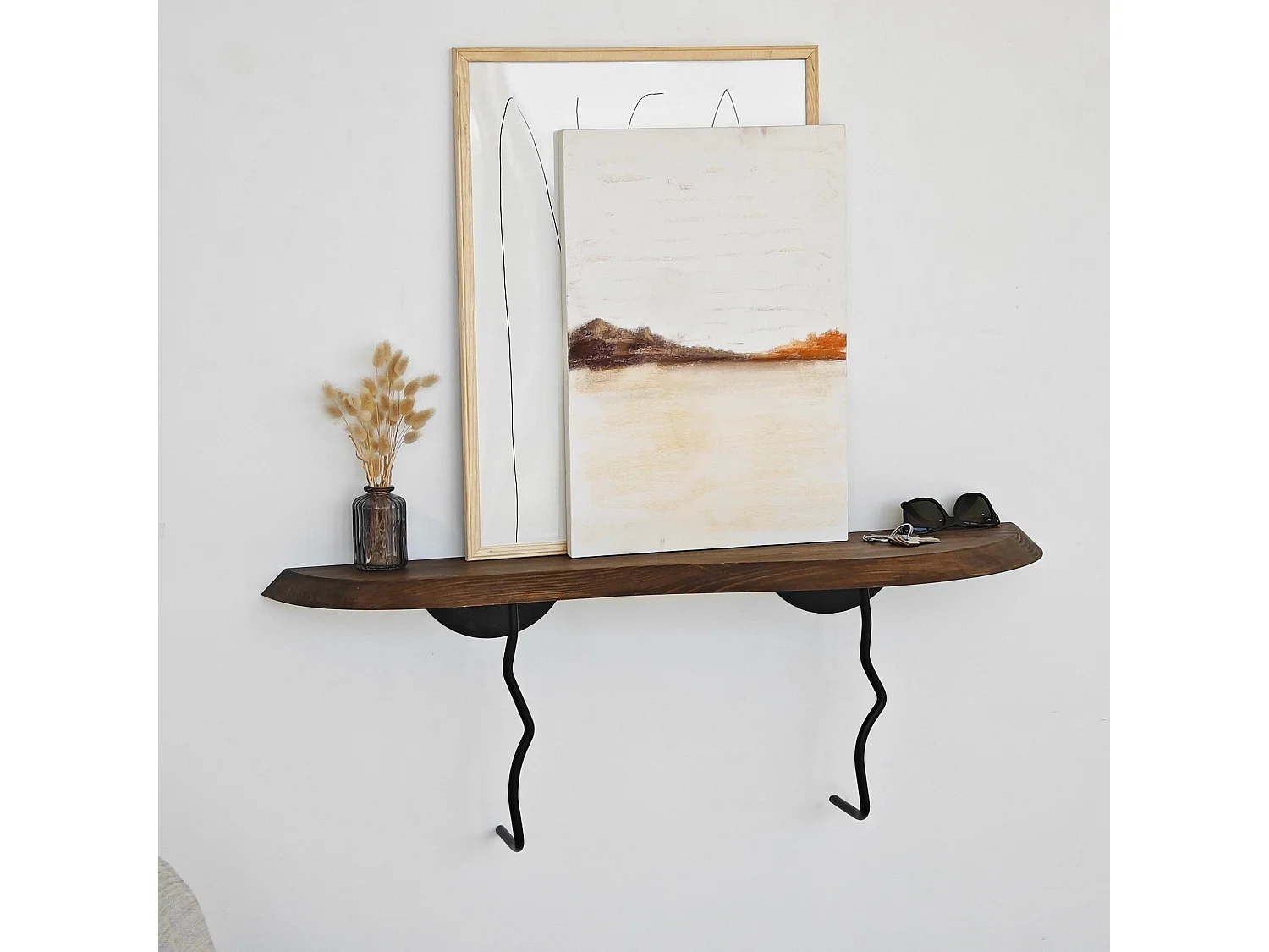 Elegante mensola da parete, 99 cm x 22 cm, nero e noce | 100% legno di pino e struttura in metallo | Perfetta per decorare e organizzare