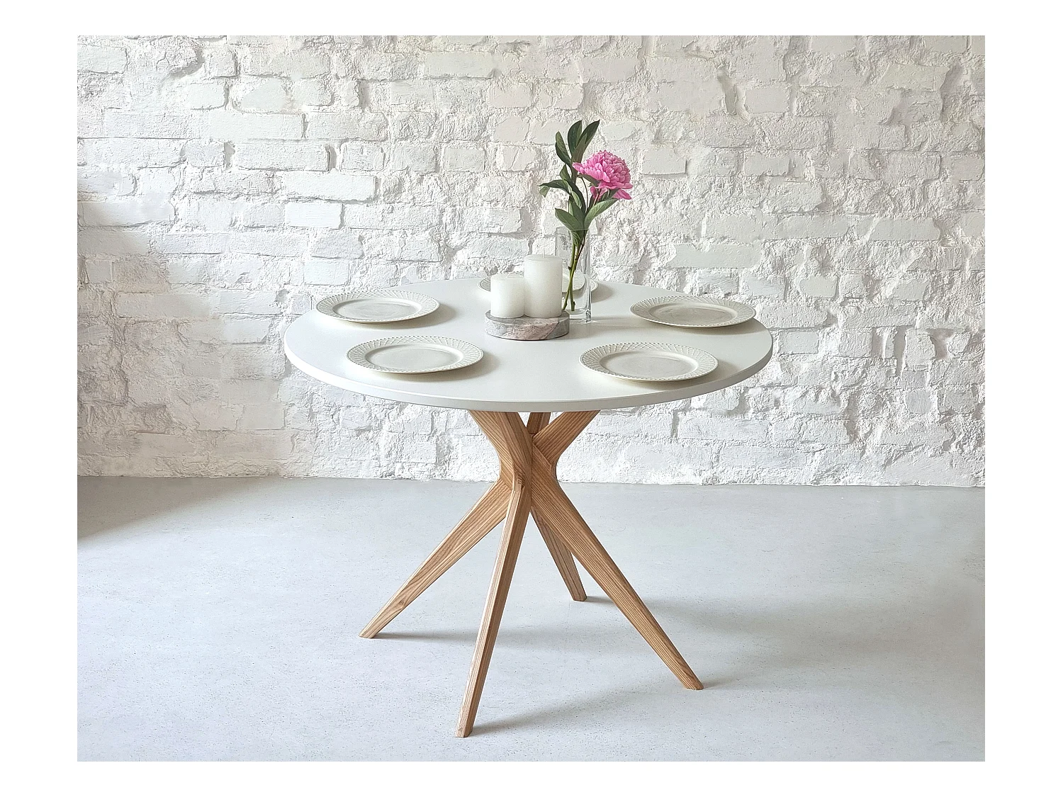 Table à manger ronde 110cm Jubi Bold Gris Oerle Chêne