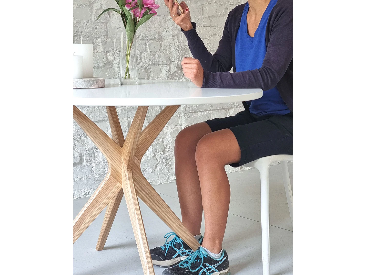 Table à manger ronde 100cm Jubi Bold Bleu Doux