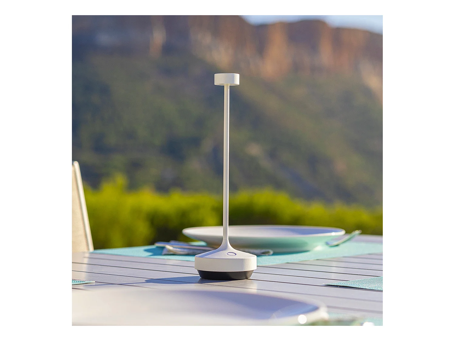 6 lampes avec plateau de chargement RUBY Blanc Aluminium H25 cm