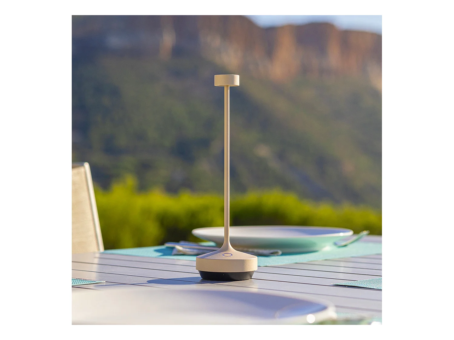 6 lampes avec plateau de chargement RUBY Crème Aluminium H25 cm